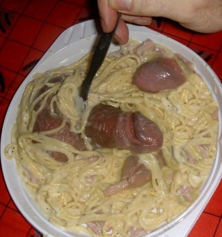 ba tou sa ki faim mi pou koup&eacute; lapetit zote!!!!!!!!!!!!!!!!!!!!!!!!!!lol